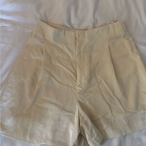 Zara Women's High Waist Cream Shorts